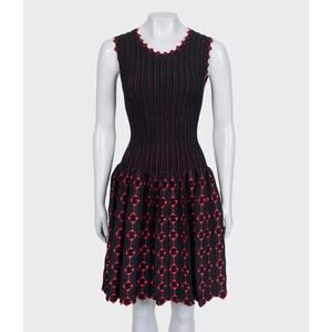 NWOT Alaïa Black Fitted Sleeveless Dress - IT38/XS